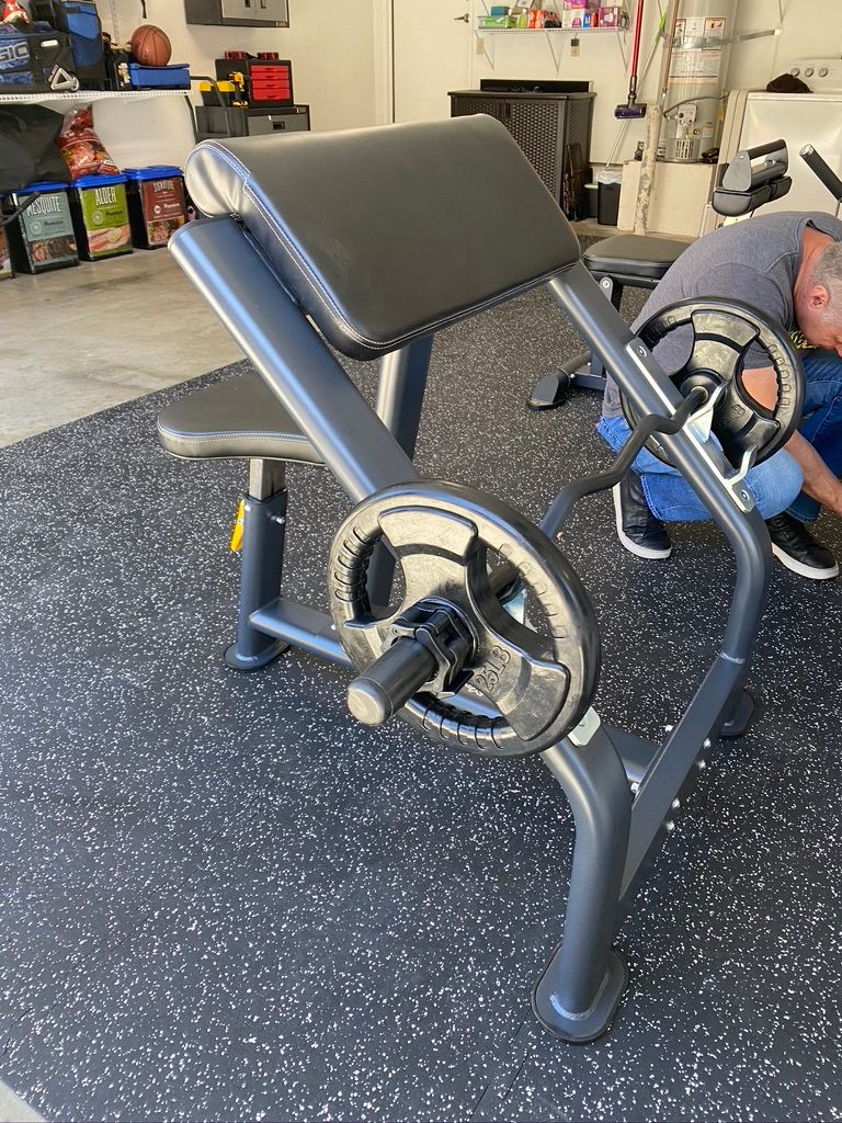 BodyKore Signature Series - Preacher Curl - G257