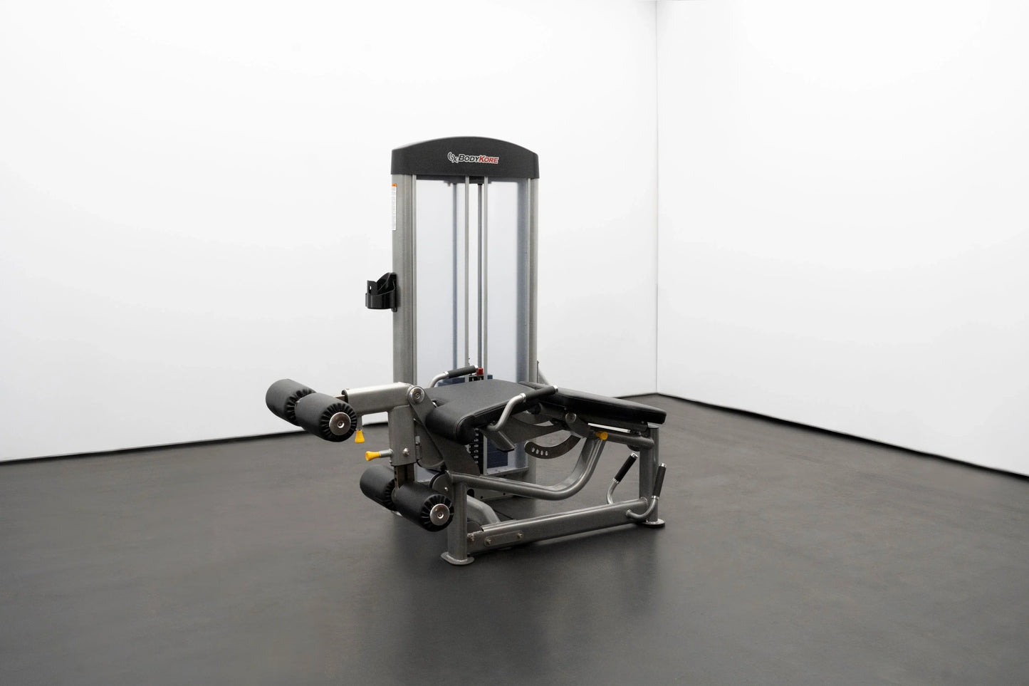 BodyKore Leg Extension/Leg Prone GR643