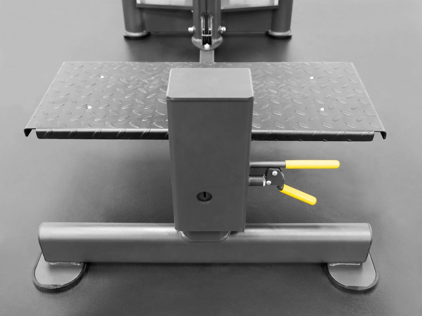 BodyKore Isolation Series - Selectorized Rotary Hip