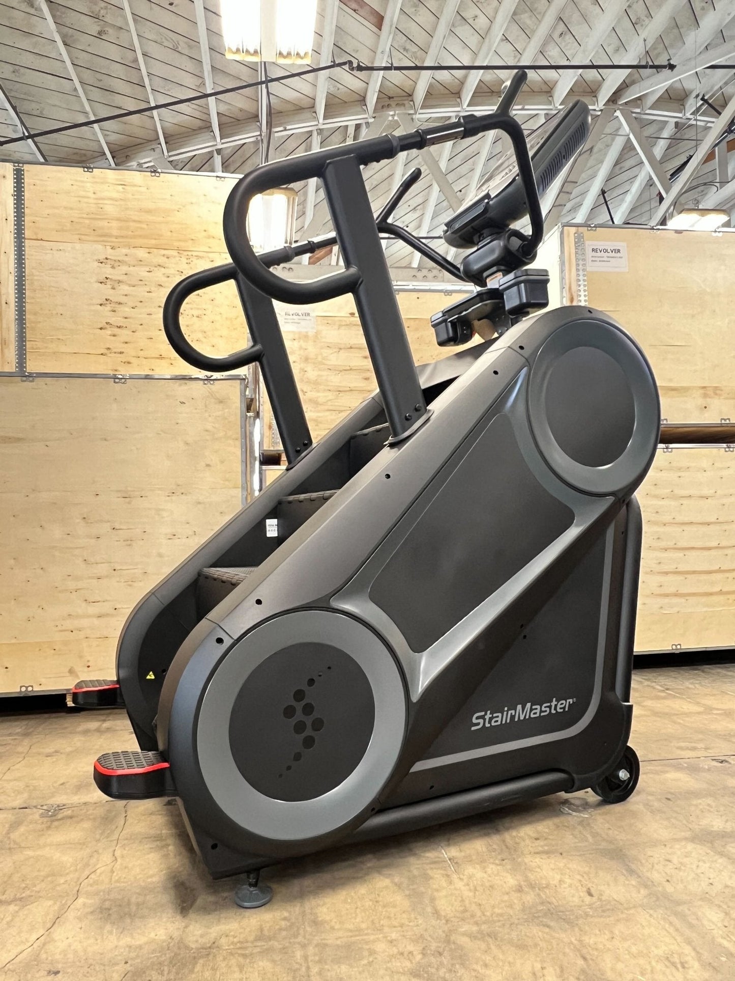 StairMaster 8 Series 8Gx w/ LCD - Certified Pre-Owned (NO FACTORY WARRANTY)
