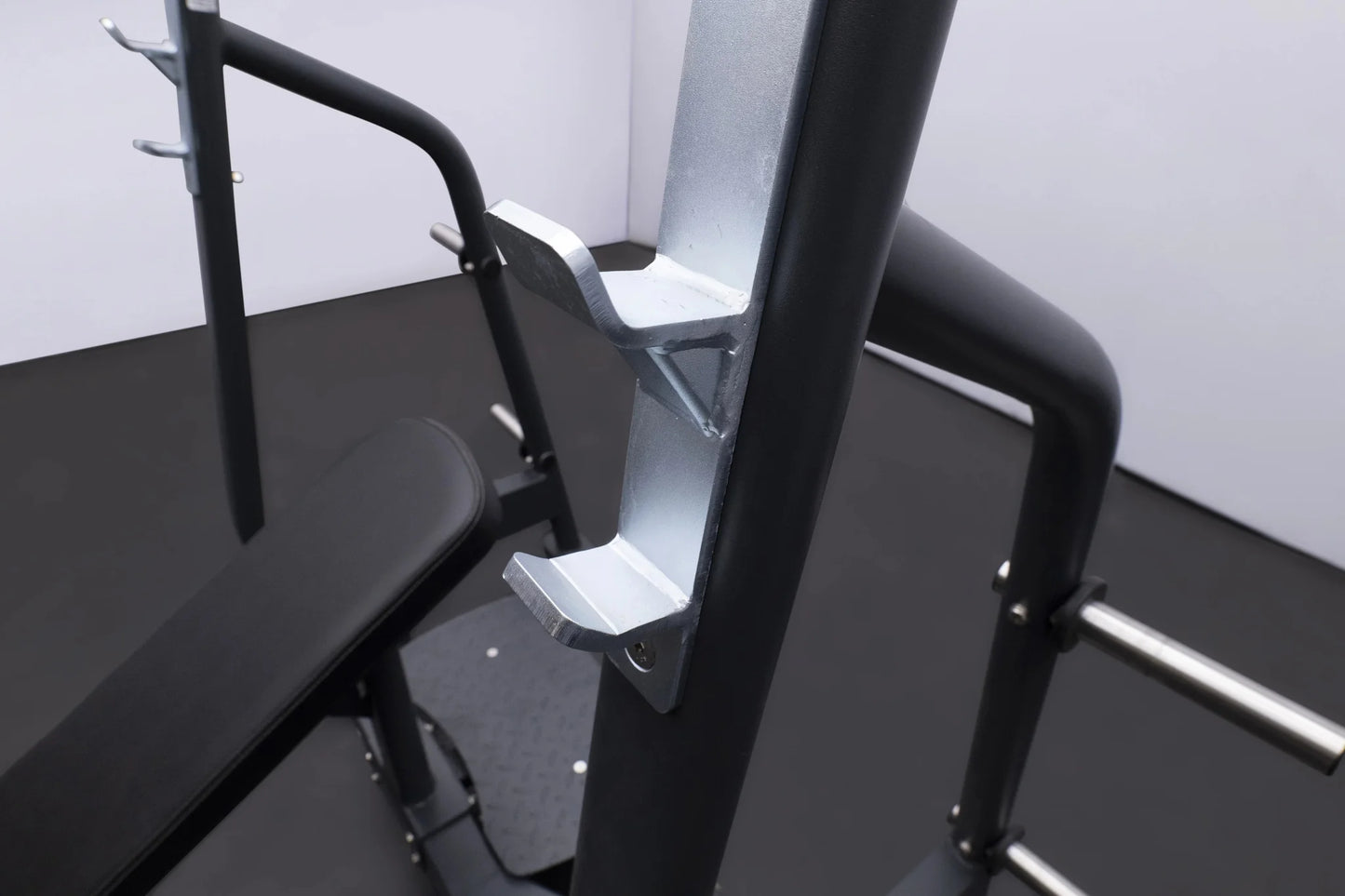 BodyKore Olympic Incline Bench - Signature Series - G252