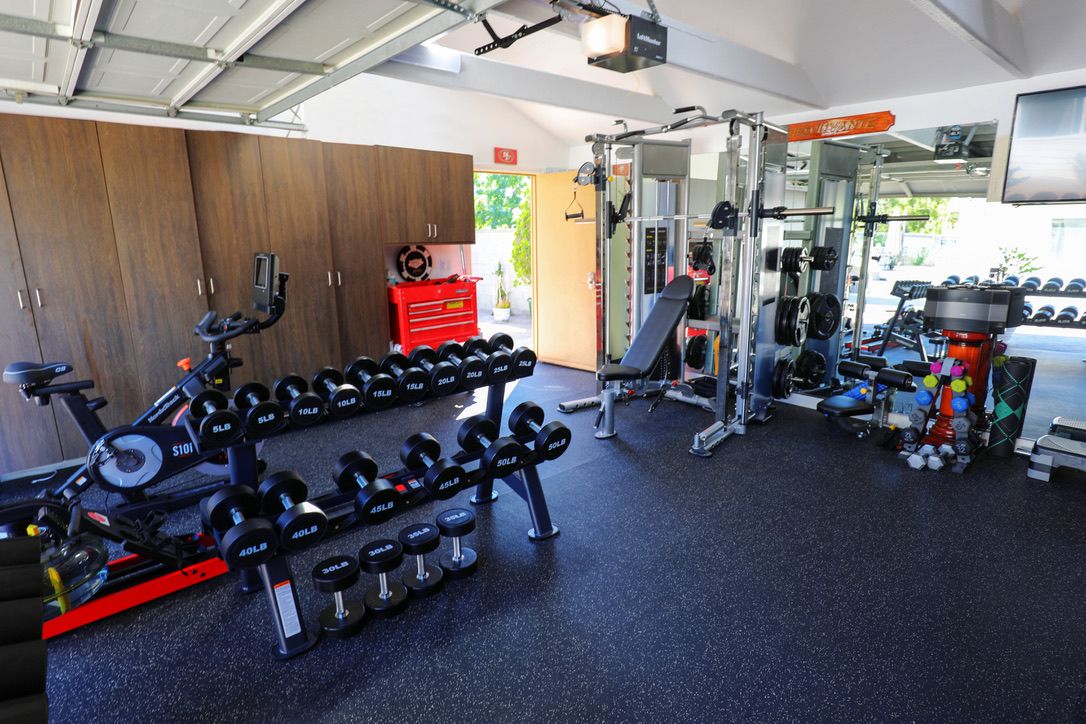 BodyKore Universal Trainer MX1162
