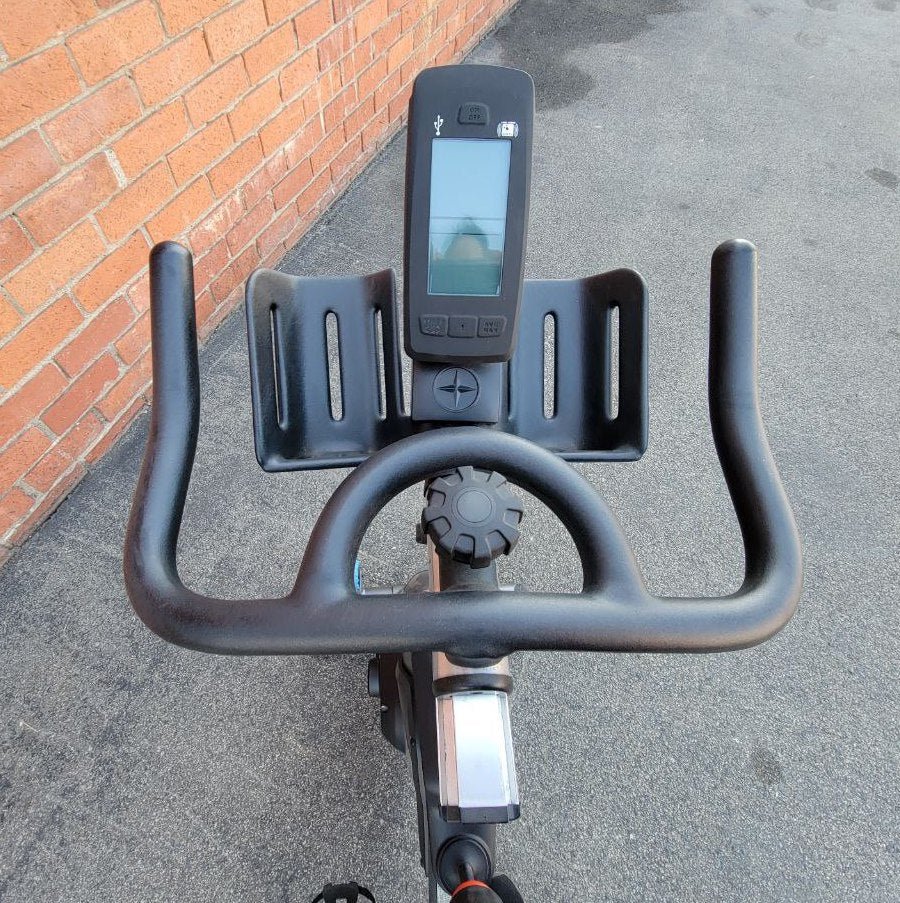 Schwinn SC Power Indoor Cycle w/Self Powered Echelon2G Console - Demo